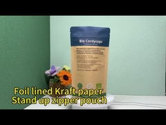 Pojemnik z kartonkiem z kartonkiem z kartonkiem