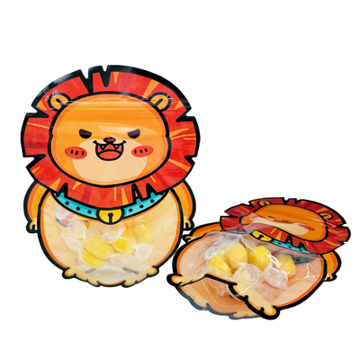 kupować Niestandardowa Cute Lion Shape Die Cutting Stand Up Plastic Zipper Pocket z przejrzystym oknem dla dzieci Snack, jedzenie, cukierki online manufacture